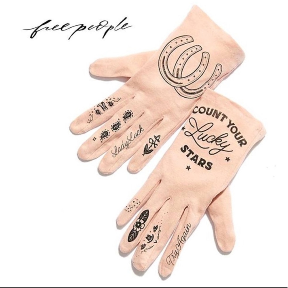 Pink Free people “Count your lucky stars” gloves